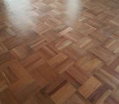 Parquet rovere industriale a quadrotte alternate